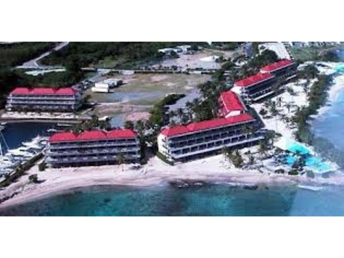 East End  Luxury Beachfront - One Step To Sapphire Beach المظهر الخارجي الصورة